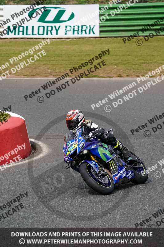 enduro digital images;event digital images;eventdigitalimages;mallory park;mallory park photographs;mallory park trackday;mallory park trackday photographs;no limits trackdays;peter wileman photography;racing digital images;trackday digital images;trackday photos